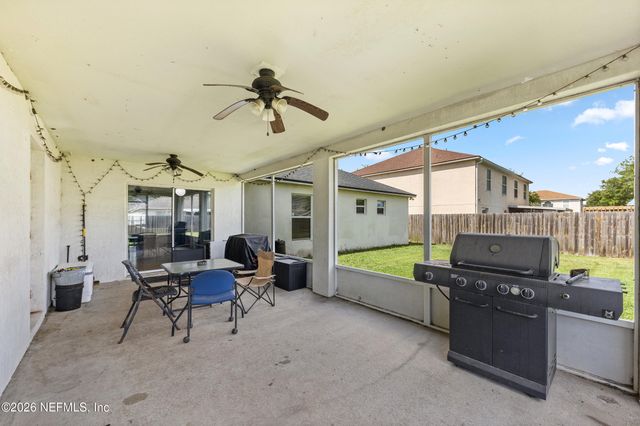 7187 OXFORDSHIRE Avenue, Jacksonville, FL 32219
