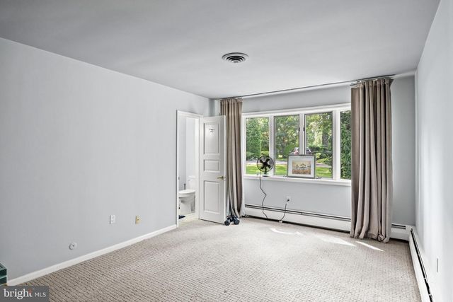 1205 GOLF RD, Cinnaminson, NJ 08077