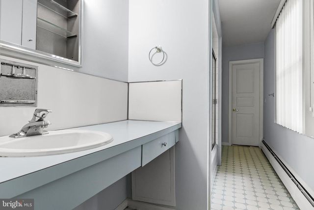1205 GOLF RD, Cinnaminson, NJ 08077