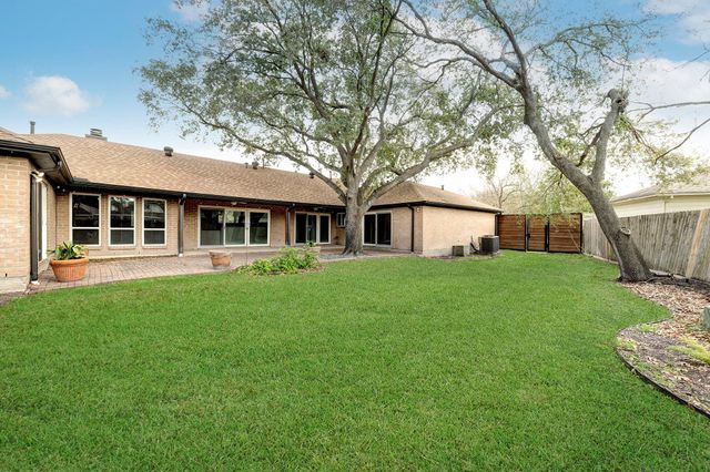 13026 Thatcher Drive, Houston, TX 77077