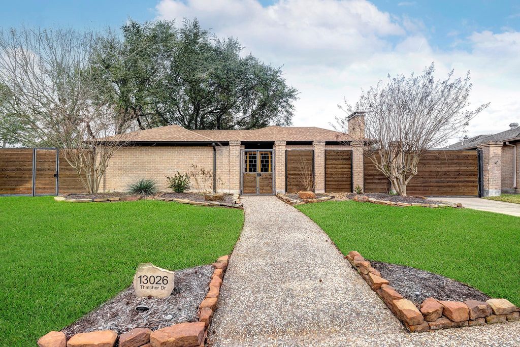 13026 Thatcher Drive, Houston, TX 77077