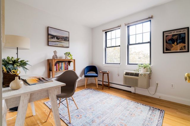 241-255 River Street 6, Cambridge, MA 02139