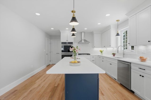 181 Pine Street, Tewksbury, MA 01876