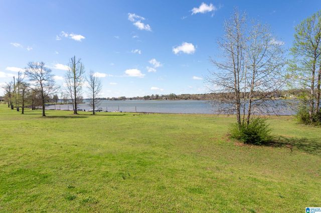 9064 MEETING STREET, Pell City, AL 35128