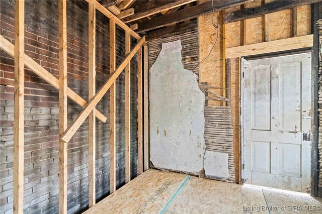 707 Walnut Street, Madison, IN 47250