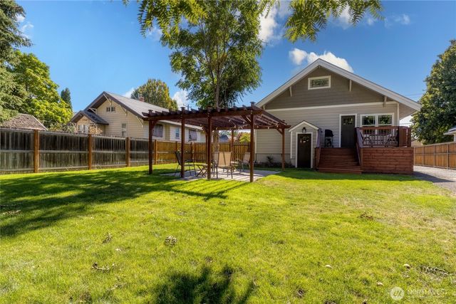 609 Pleasant Street, Walla Walla, WA 99362