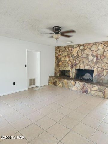 2917 Allison Avenue A, Panama City Beach, FL 32408