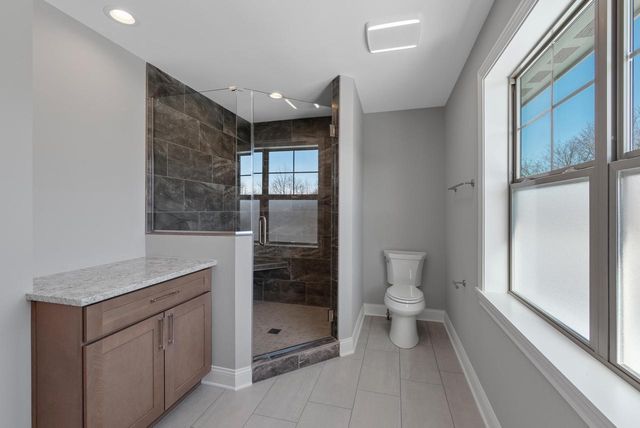 W192N5472 Red Crown LANE, Menomonee Falls, WI 53051