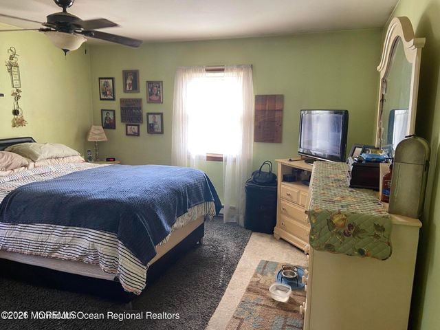 38 Whitmore Drive, Toms River, NJ 08757
