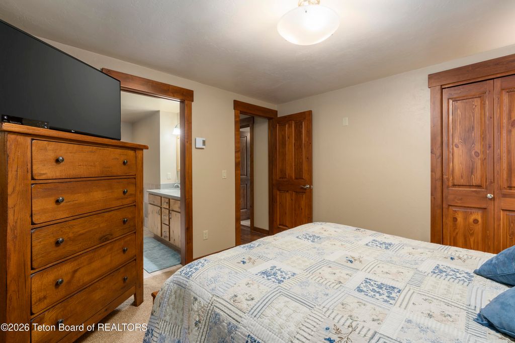 210 SPRUCE DRIVE, Jackson, WY 83001 photo 15