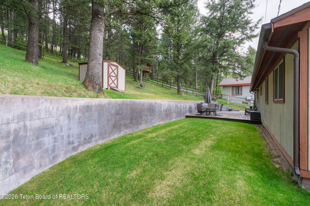210 SPRUCE DRIVE, Jackson, WY 83001 photo 30