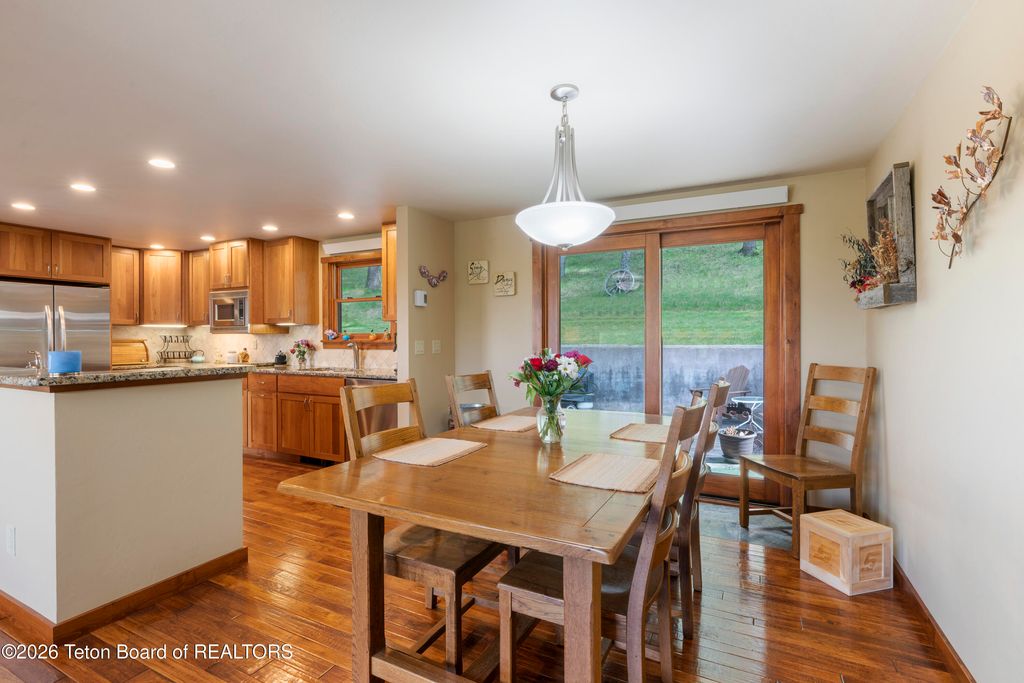 210 SPRUCE DRIVE, Jackson, WY 83001 photo 5