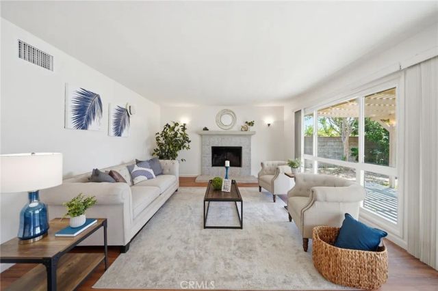 5041 Ridglea Avenue, Buena Park, CA 90621