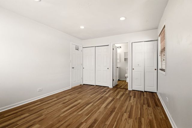 1432 Mitchell Trail, Elk Grove Village, IL 60007