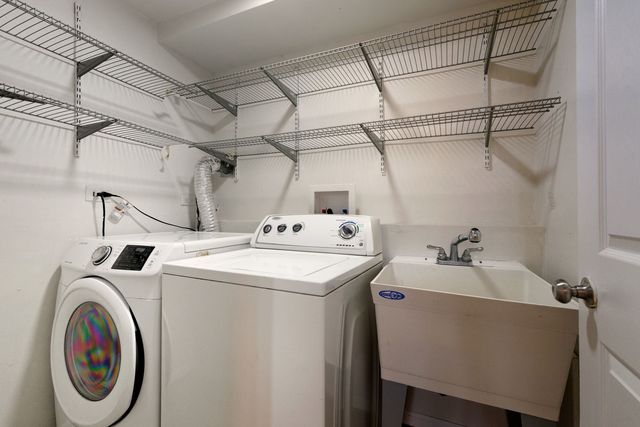 1432 Mitchell Trail, Elk Grove Village, IL 60007