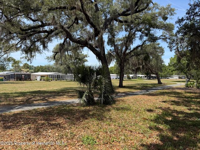 8109 Little Tee Lane, Brooksville, FL 34613