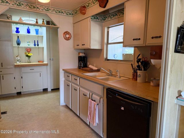 8109 Little Tee Lane, Brooksville, FL 34613