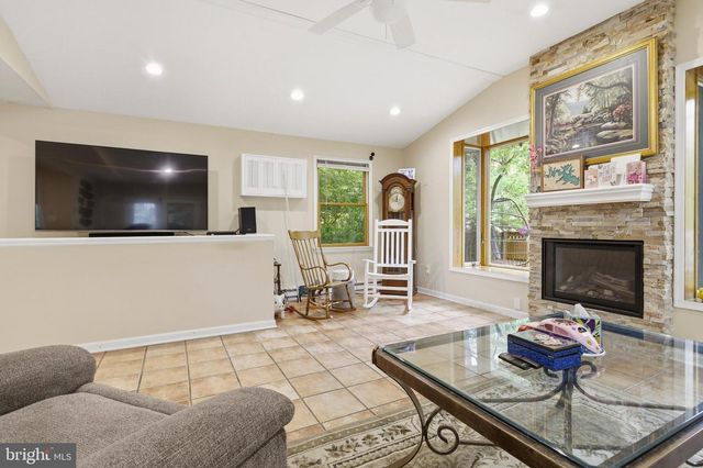 301 RIVERVIEW RD, Swarthmore, PA 19081