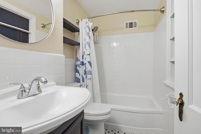 301 RIVERVIEW RD, Swarthmore, PA 19081