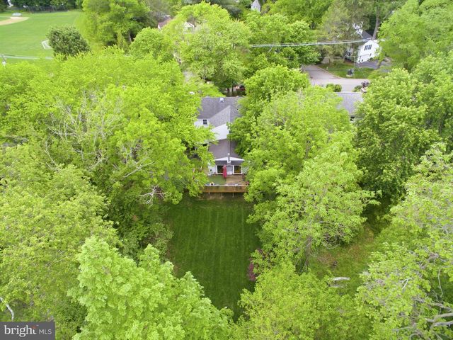 301 RIVERVIEW RD, Swarthmore, PA 19081