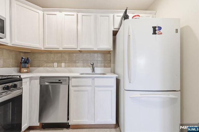 39 Union Street 402, Hackensack, NJ 07601
