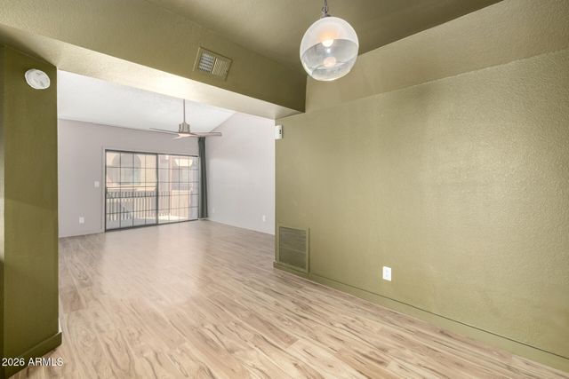 925 N COLLEGE Avenue G225, Tempe, AZ 85288