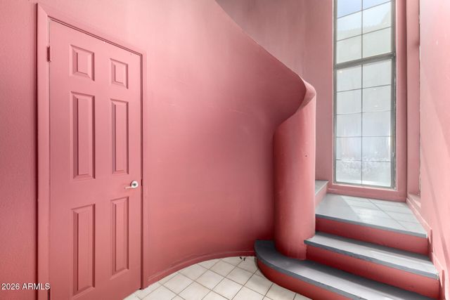 925 N COLLEGE Avenue G225, Tempe, AZ 85288