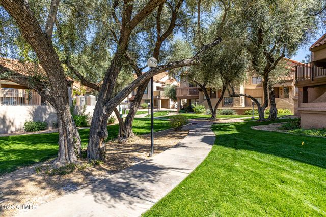 925 N COLLEGE Avenue G225, Tempe, AZ 85288