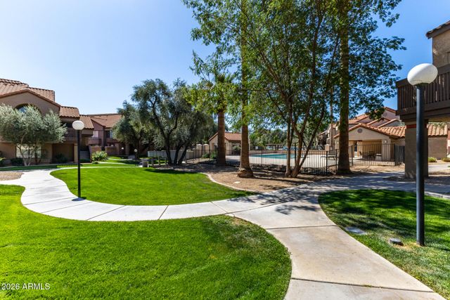 925 N COLLEGE Avenue G225, Tempe, AZ 85288