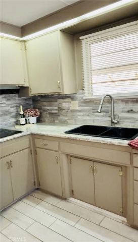 690 Santa Clara, Hemet, CA 92543