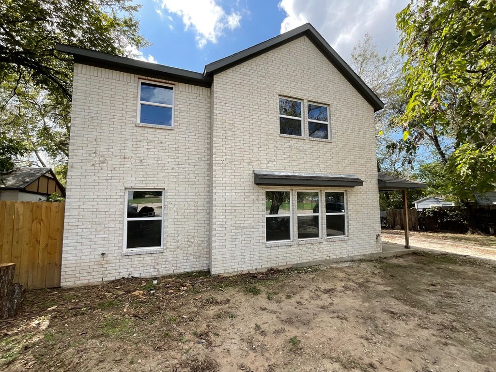 6051 Meandering Road, Fort Worth, TX 76114 — exterior