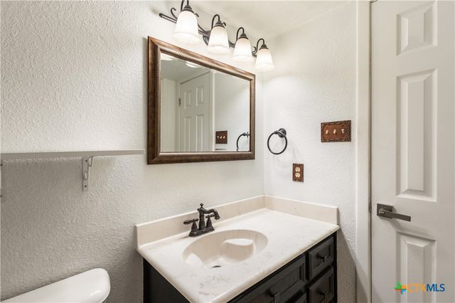 1707 S Ann Boulevard, Harker Heights, TX 76548