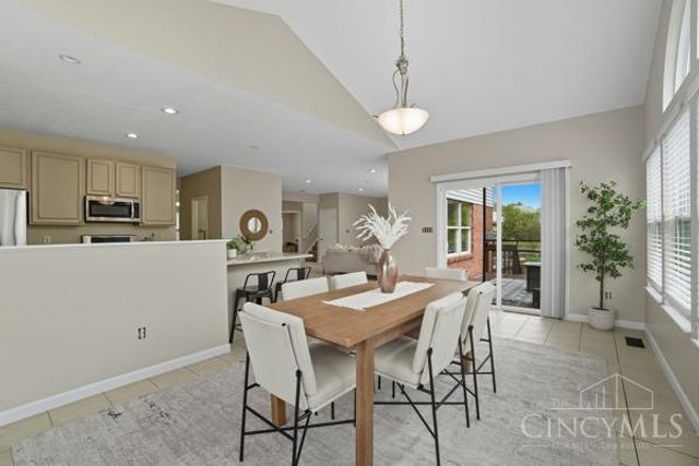 8422 Misty Shore Drive, West Chester, OH 45069