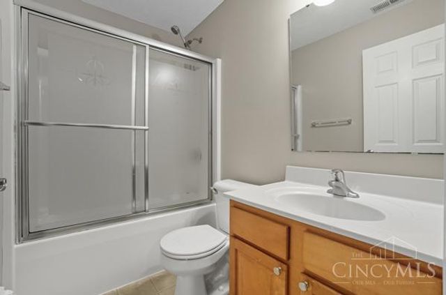 8422 Misty Shore Drive, West Chester, OH 45069