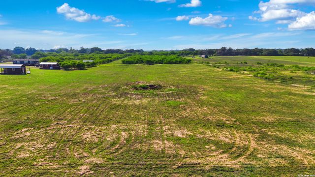238 E Ditto Rd, Poteet, TX 78065