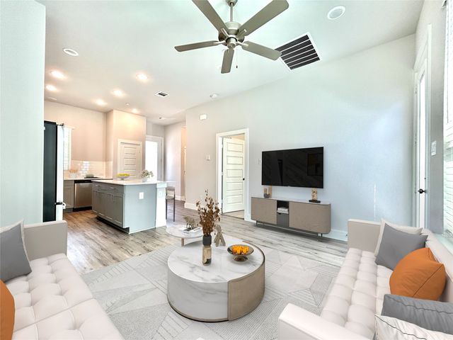 2501 Ascension Boulevard 621, Arlington, TX 76006