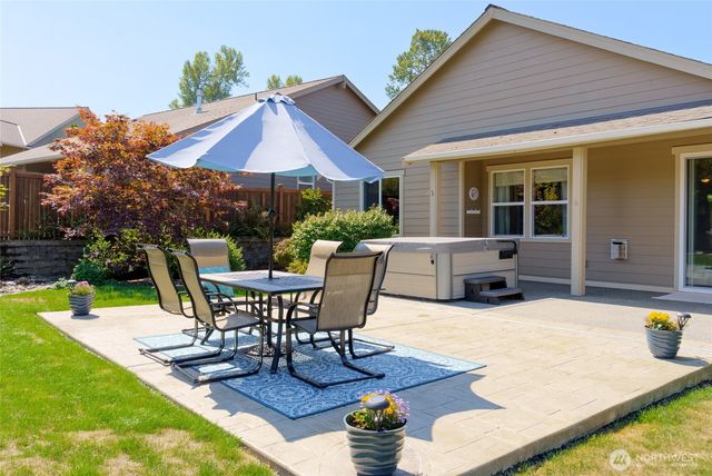 506 Timberland Loop, Mount Vernon, WA 98273