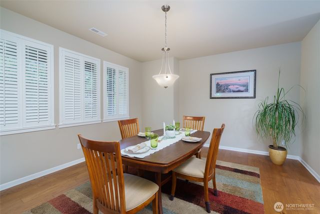 506 Timberland Loop, Mount Vernon, WA 98273
