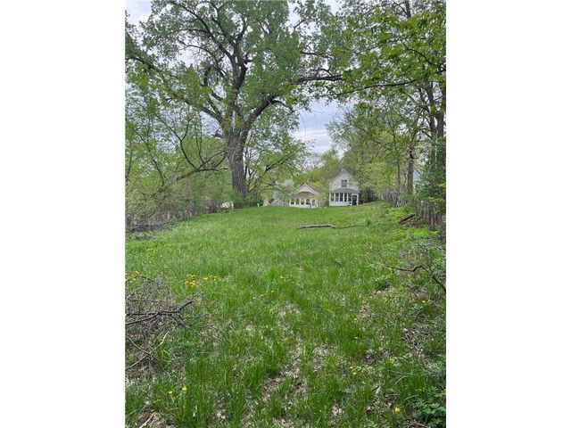 137 Sims Avenue, Saint Paul, MN 55117