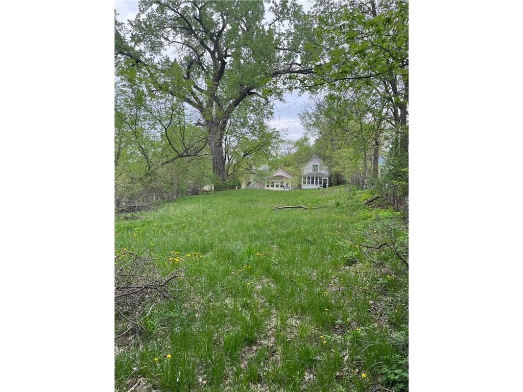 137 Sims Avenue, Saint Paul, MN 55117 — photo 2