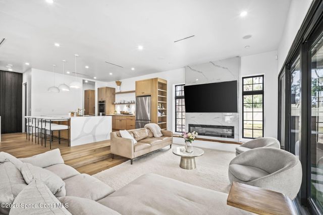 785 Seymour Road NE, Palm Bay, FL 32905