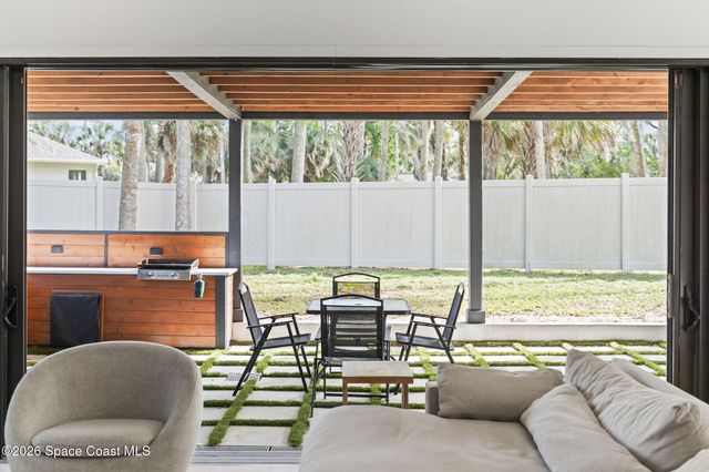 785 Seymour Road NE, Palm Bay, FL 32905