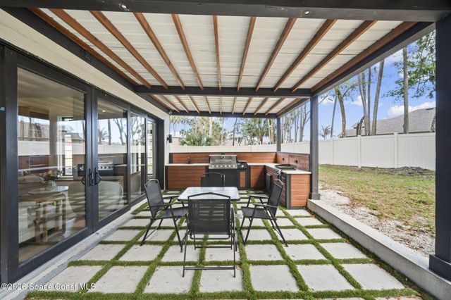 785 Seymour Road NE, Palm Bay, FL 32905