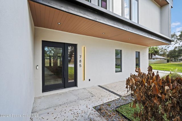 785 Seymour Road NE, Palm Bay, FL 32905