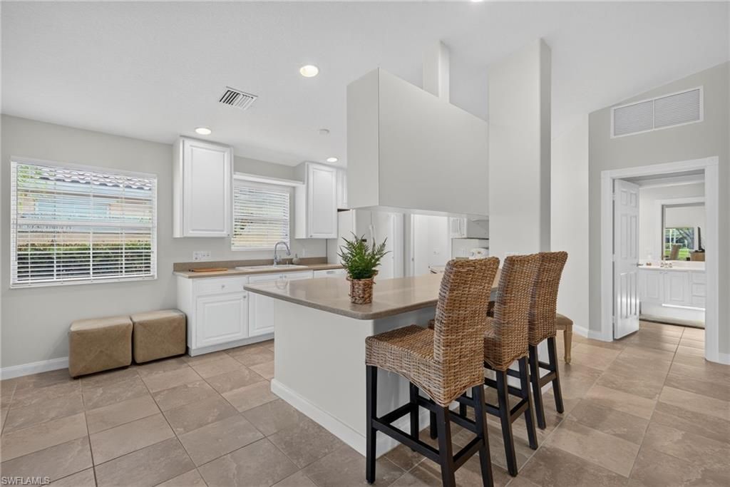 15413 Orlanda DR, BONITA SPRINGS, FL 34135 — photo 2