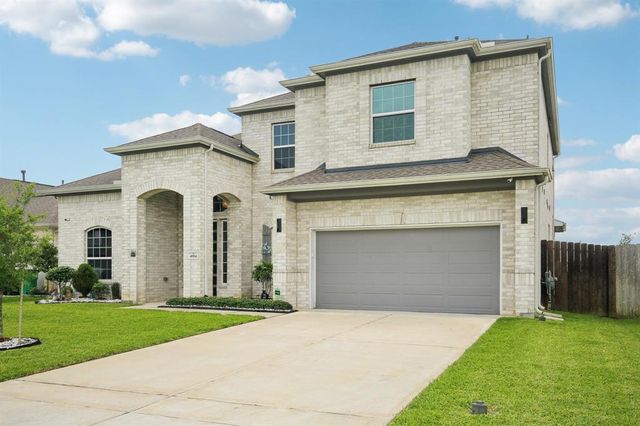 4814 Goldeneye Drive, Baytown, TX 77521