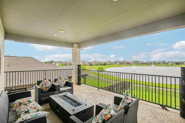4814 Goldeneye Drive, Baytown, TX 77521