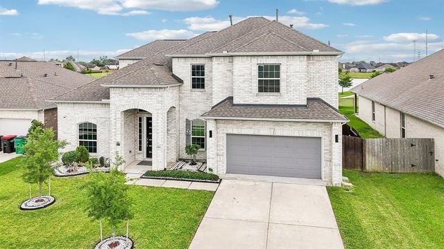4814 Goldeneye Drive, Baytown, TX 77521