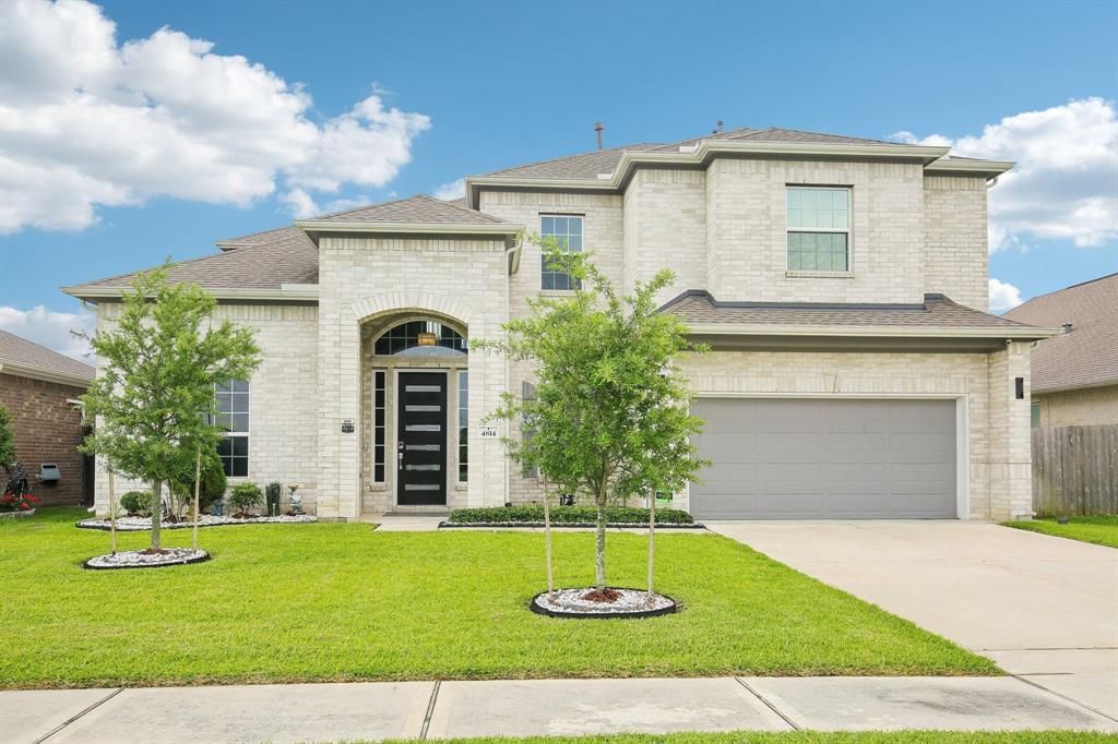 4814 Goldeneye Drive, Baytown, TX 77521