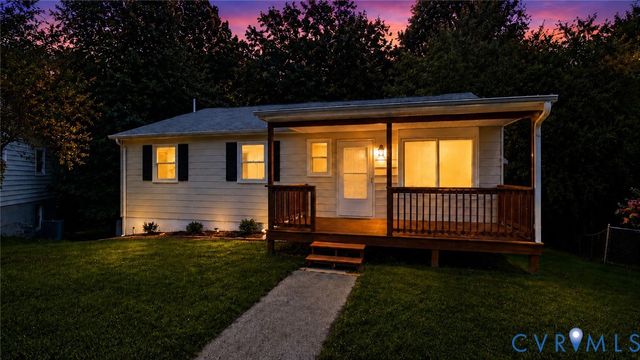 1810 Owens Ct, Hopewell, VA 23860